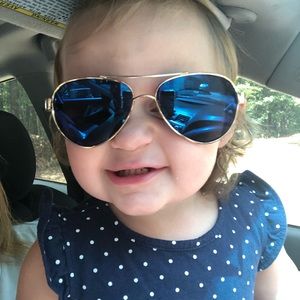 Meet your Posher, Kelly